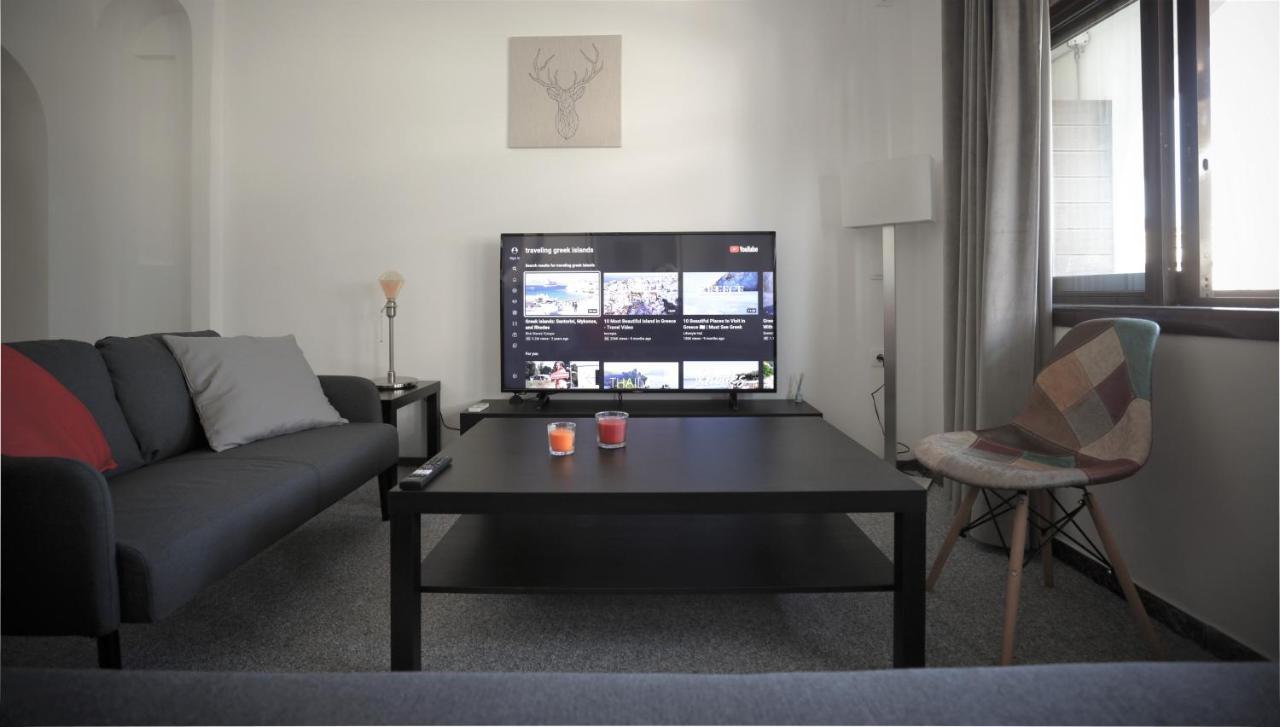 Modern 2 Bedroom Apartment Next To Metro - Marousi Athen Exterior foto